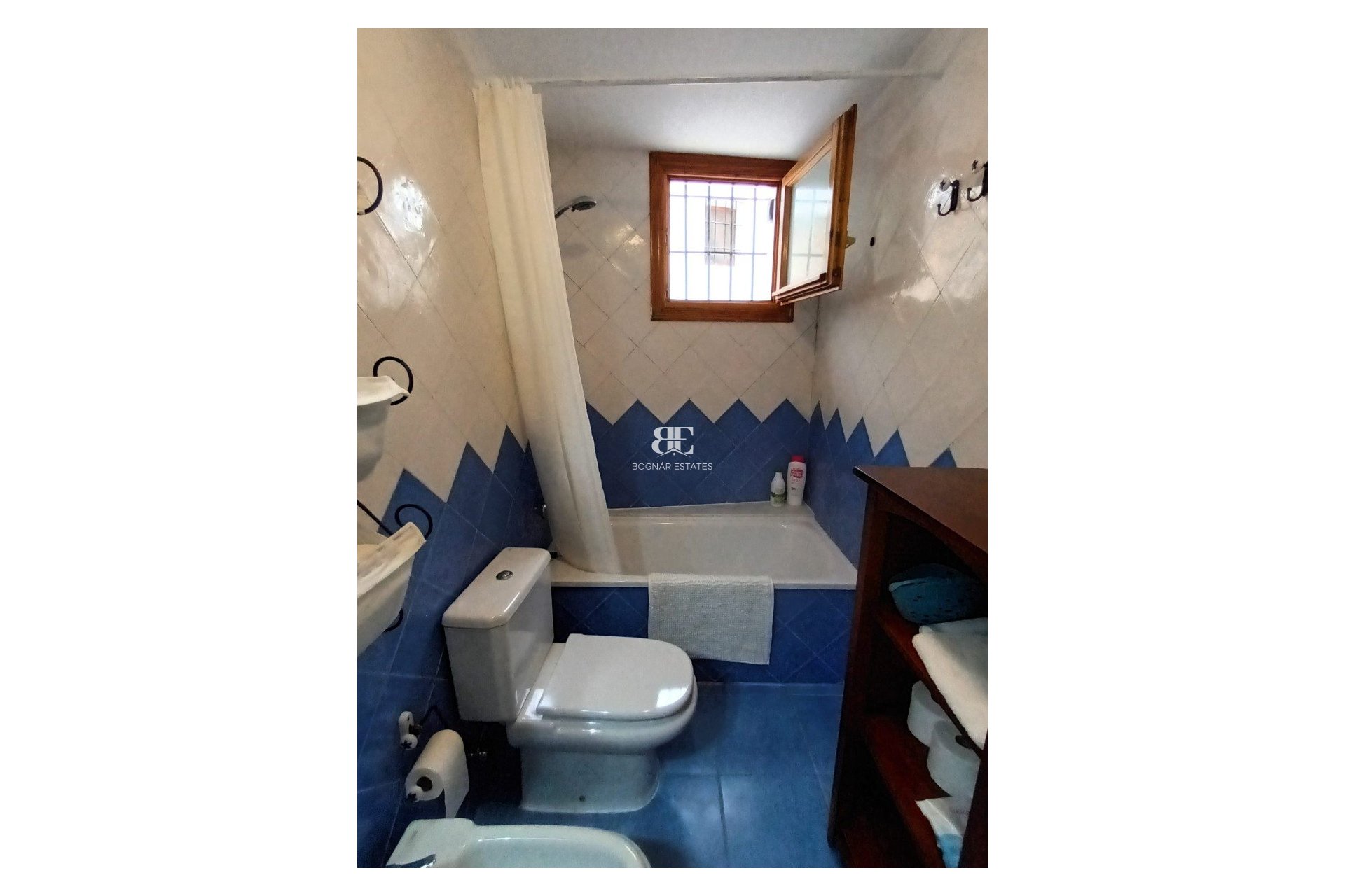 Herverkoop - apartment -
Altea - Pueblo