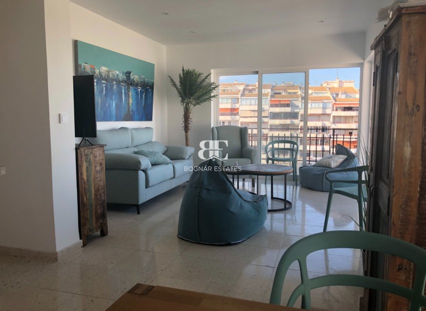 Herverkoop - apartment -
Altea