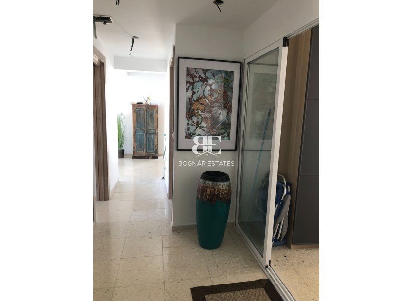 Herverkoop - apartment -
Altea
