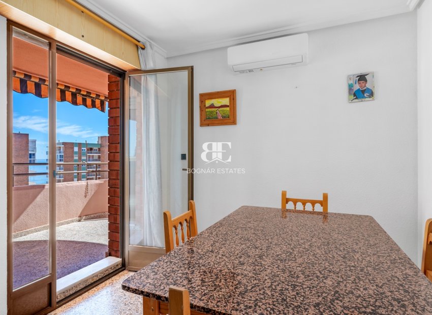 Herverkoop - apartment -
Arenales del Sol - Segunda linea playa