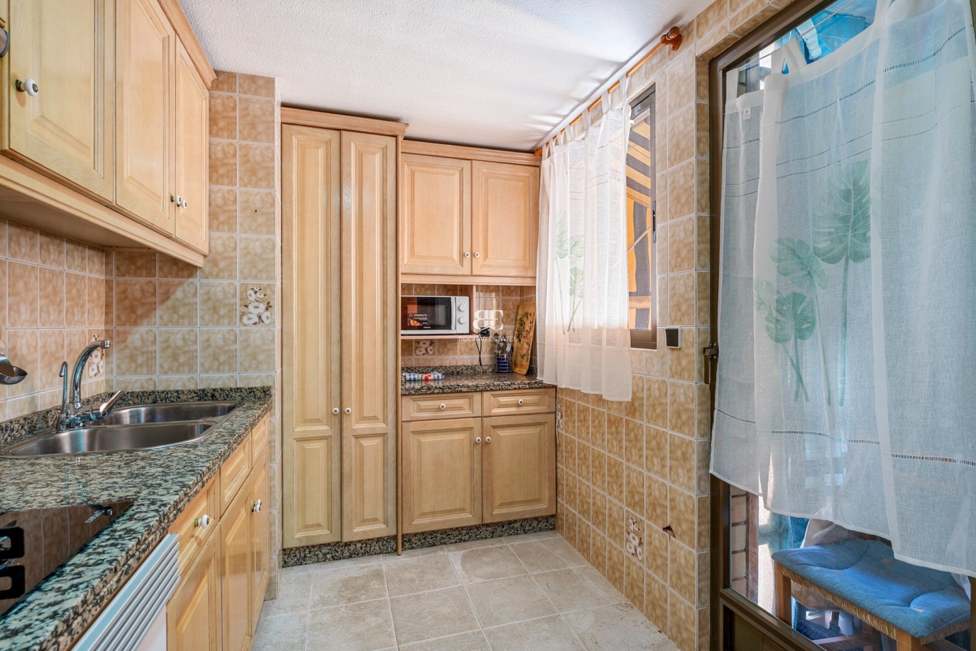 Herverkoop - apartment -
Arenales del Sol - Segunda linea playa