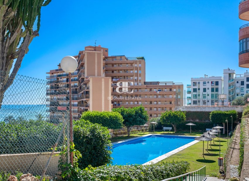 Herverkoop - apartment -
Arenales del Sol - Segunda linea playa