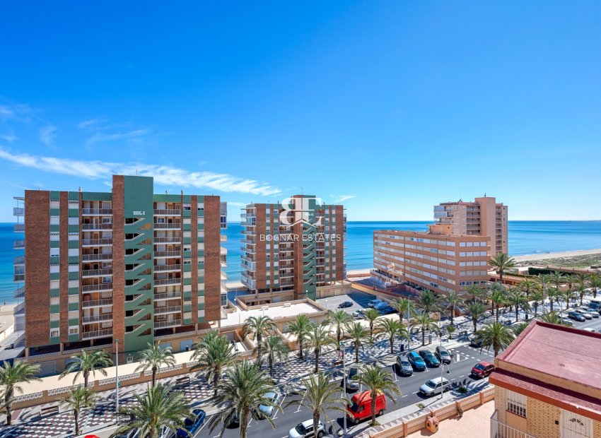 Herverkoop - apartment -
Arenales del Sol - Segunda linea playa