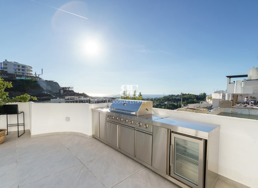 Herverkoop - apartment -
Benahavis - La Quinta