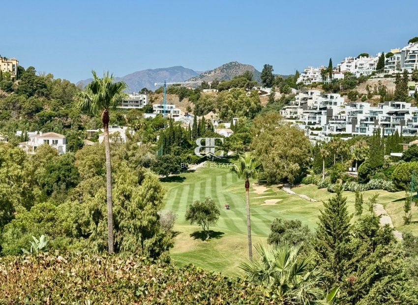 Herverkoop - apartment -
Benahavis - La Quinta