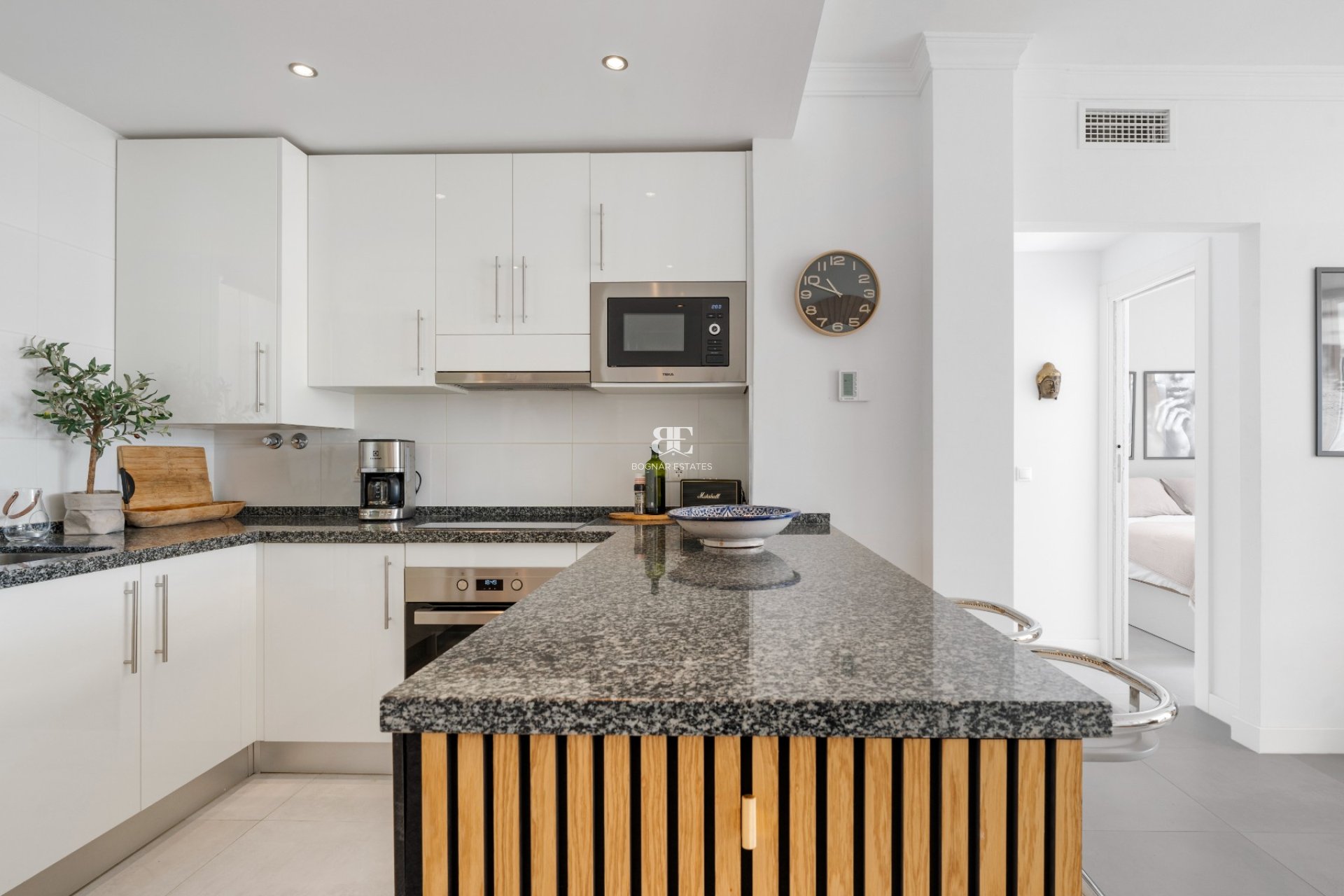 Herverkoop - apartment -
Benahavis - La Quinta