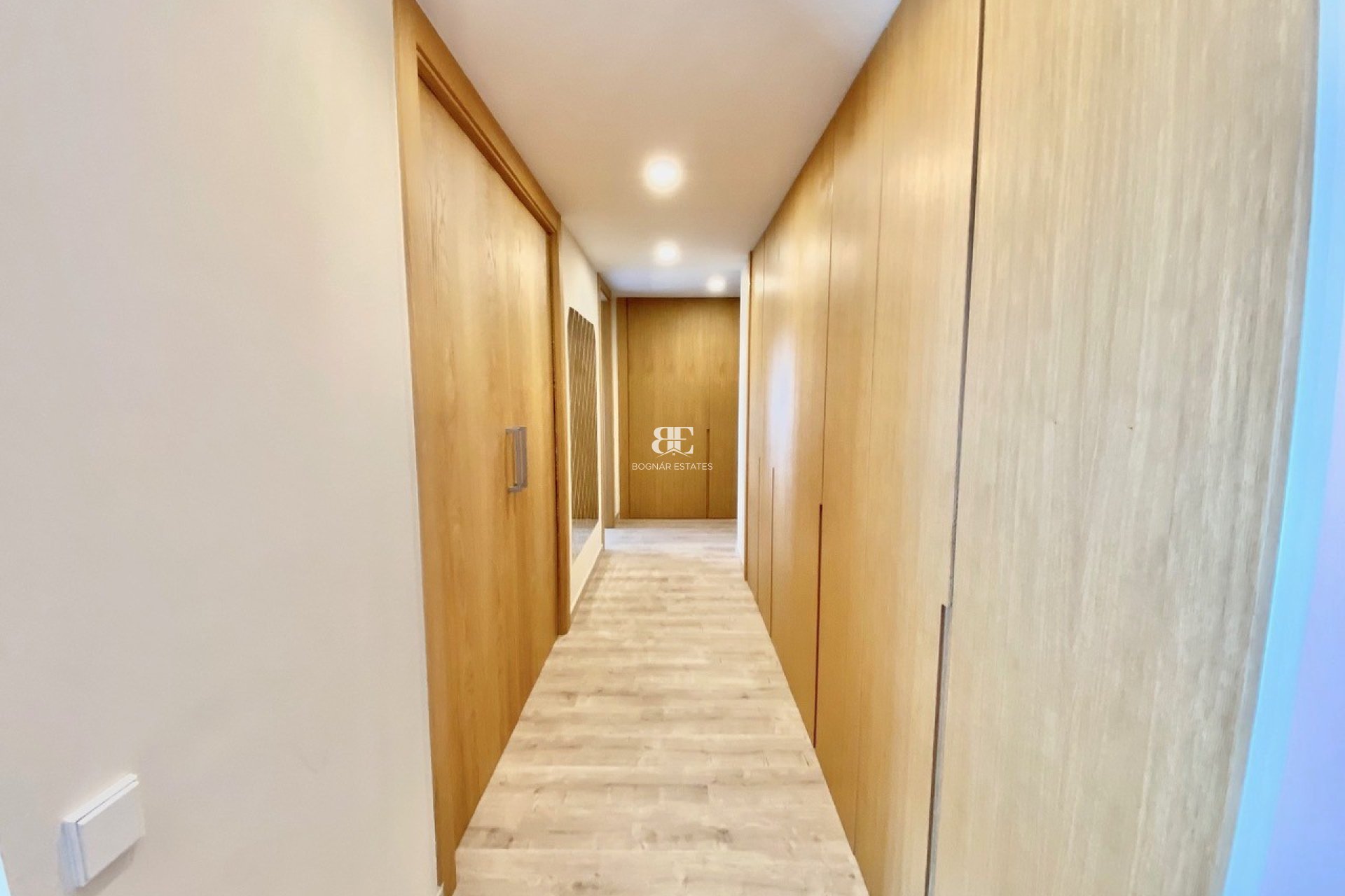 Herverkoop - apartment -
Benahavis - La Quinta
