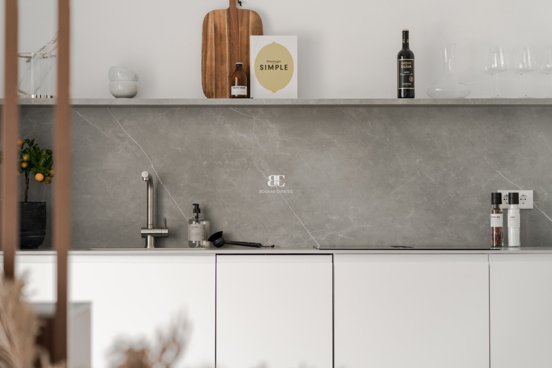 Herverkoop - apartment -
Benahavis - La Quinta
