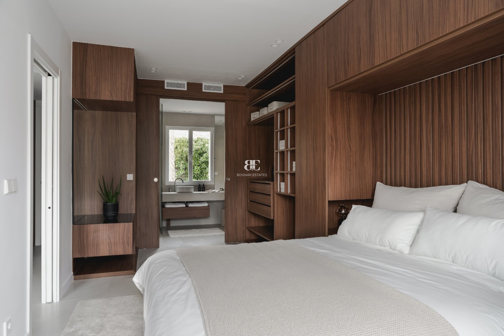 Herverkoop - apartment -
Benahavis - La Quinta