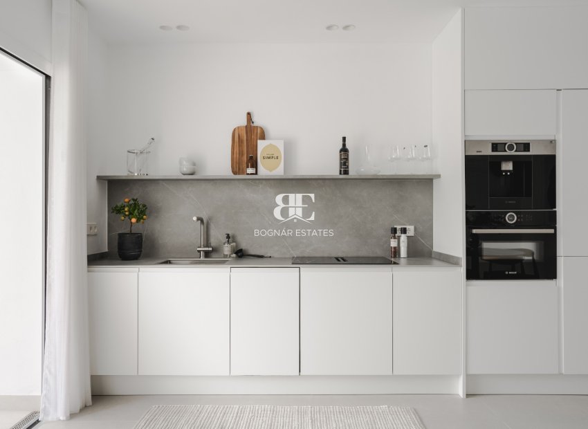 Herverkoop - apartment -
Benahavis - La Quinta