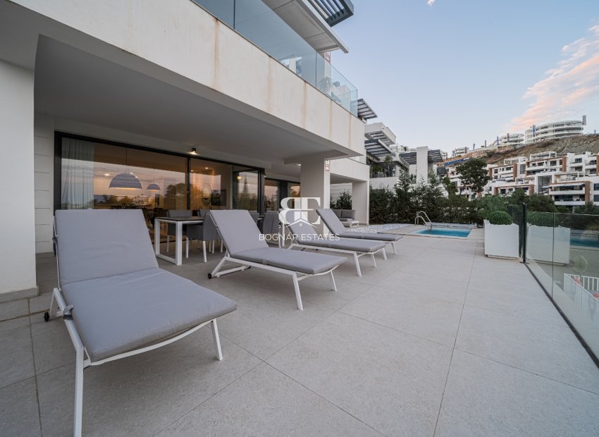 Herverkoop - apartment -
Benahavis - La Quinta
