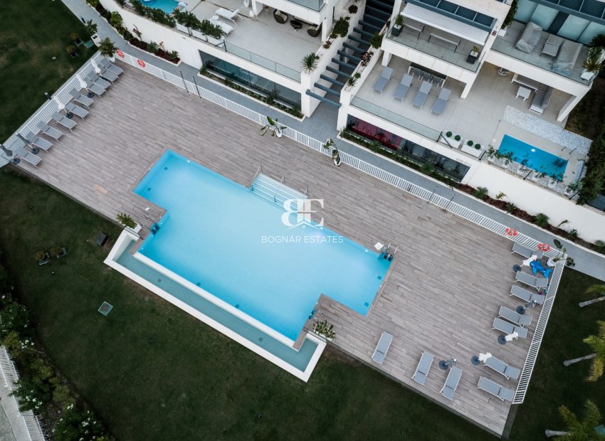 Herverkoop - apartment -
Benahavis - La Quinta