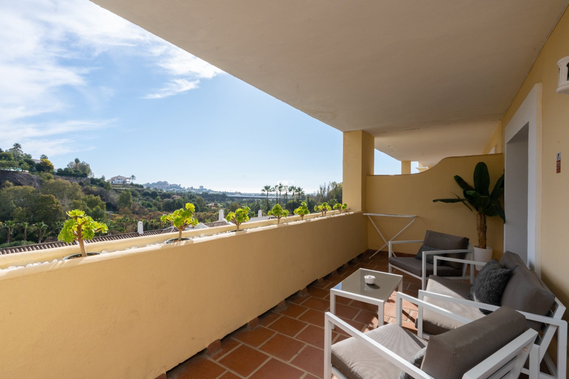 Herverkoop - apartment -
Benahavis - La Quinta