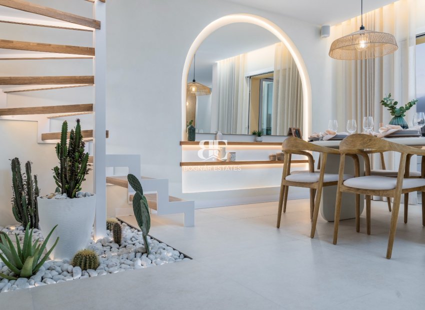 Herverkoop - apartment -
Benahavis - La Quinta