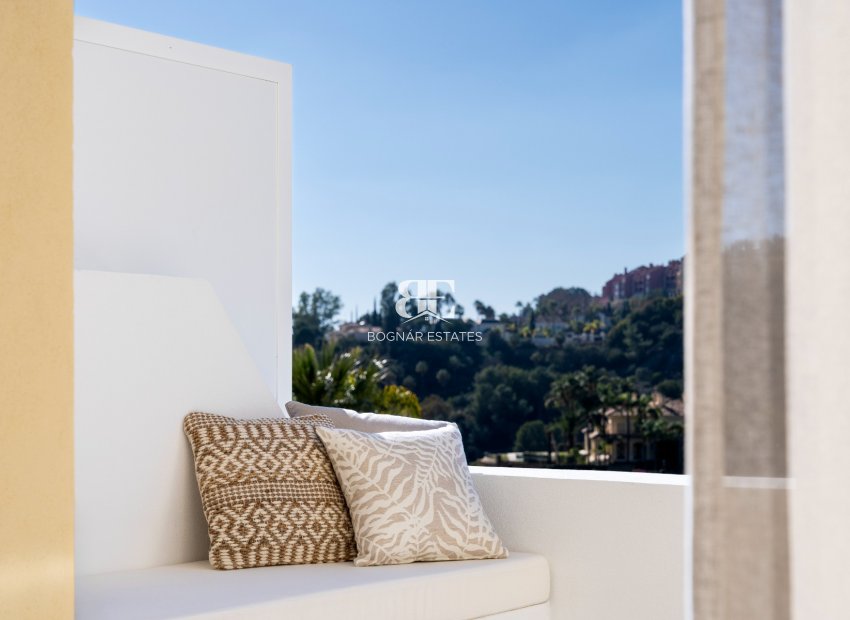 Herverkoop - apartment -
Benahavis - La Quinta