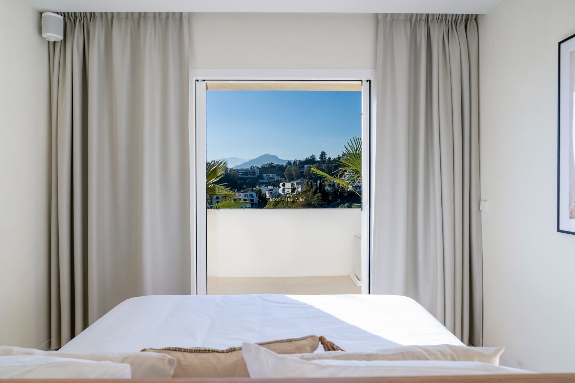 Herverkoop - apartment -
Benahavis - La Quinta