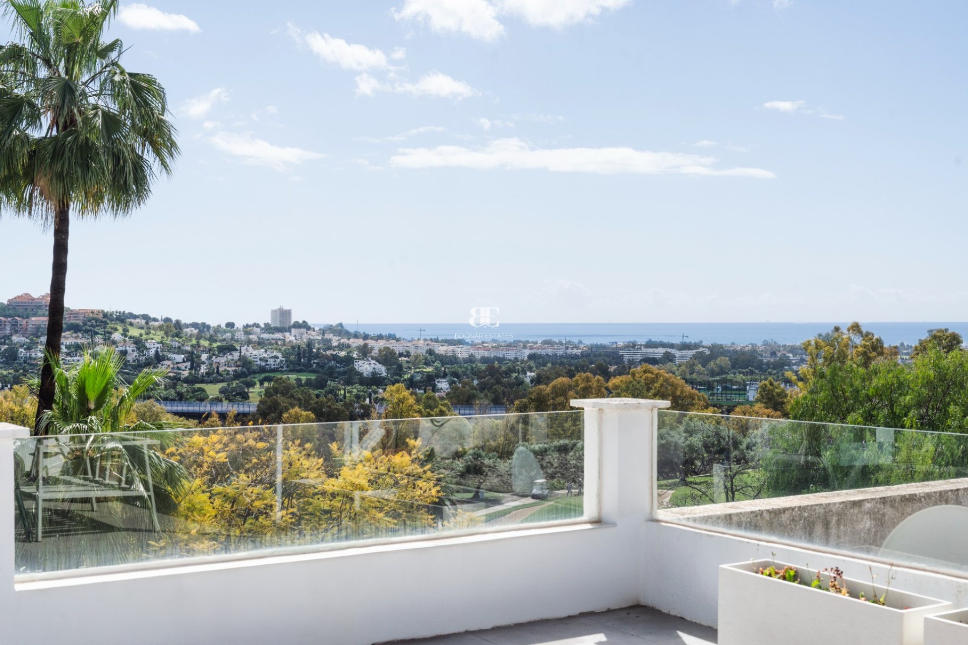 Herverkoop - apartment -
Benahavis - La Quinta