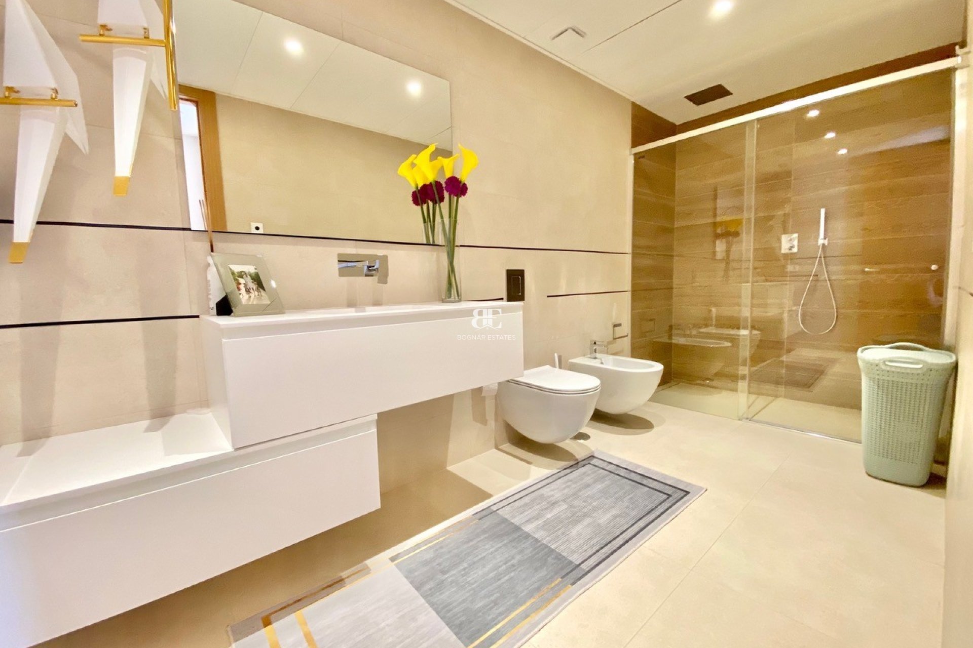 Herverkoop - apartment -
Benahavis - La Quinta