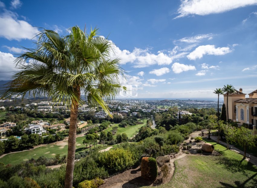 Herverkoop - apartment -
Benahavis - La Quinta