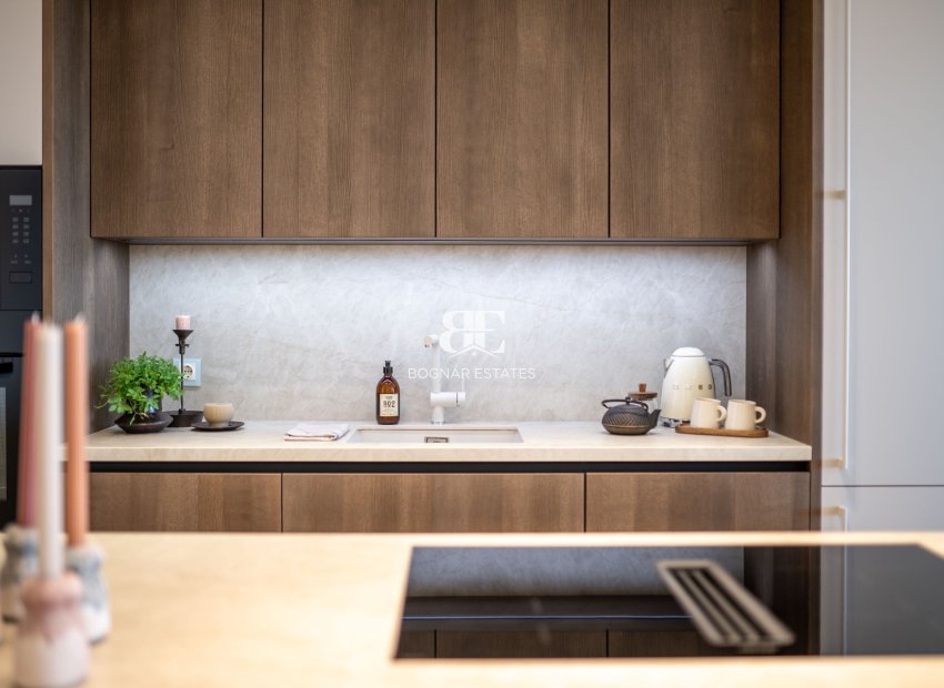 Herverkoop - apartment -
Benahavis - La Quinta