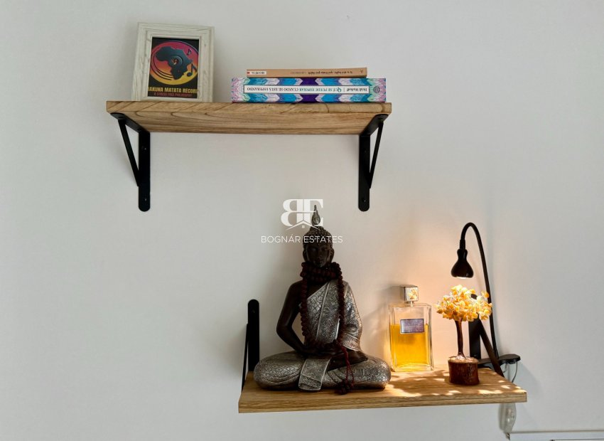 Herverkoop - apartment -
Benahavis - La Quinta