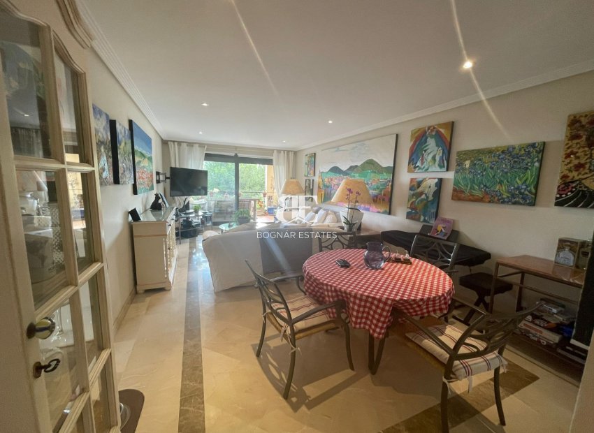 Herverkoop - apartment -
Benahavis - Los Arqueros