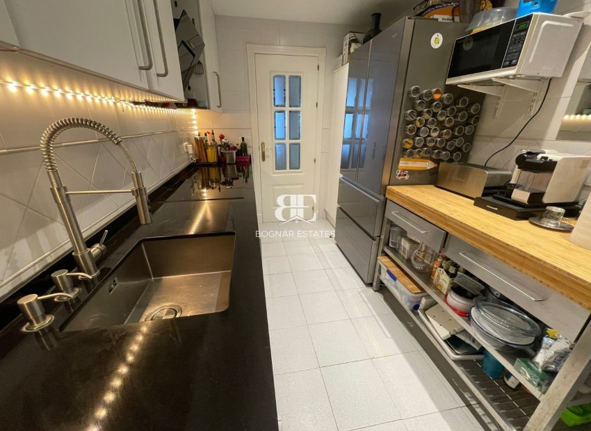 Herverkoop - apartment -
Benahavis - Los Arqueros