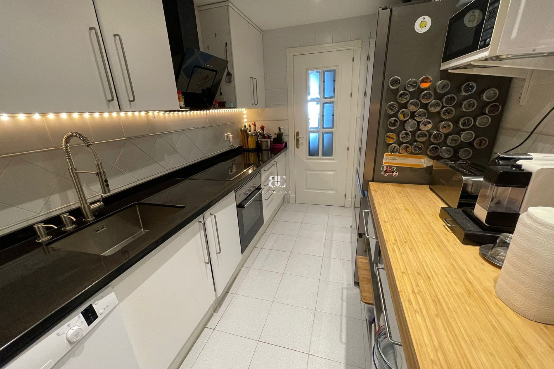 Herverkoop - apartment -
Benahavis - Los Arqueros