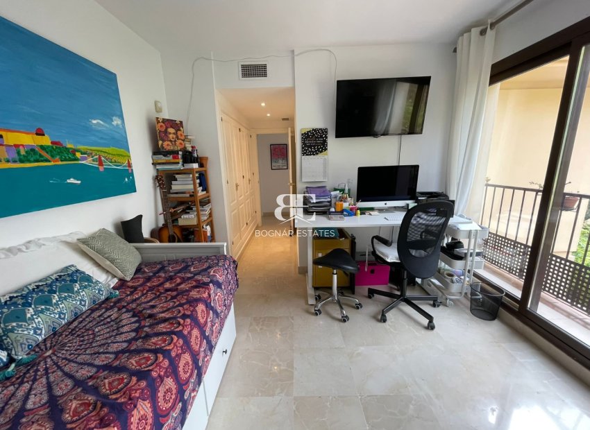 Herverkoop - apartment -
Benahavis - Los Arqueros