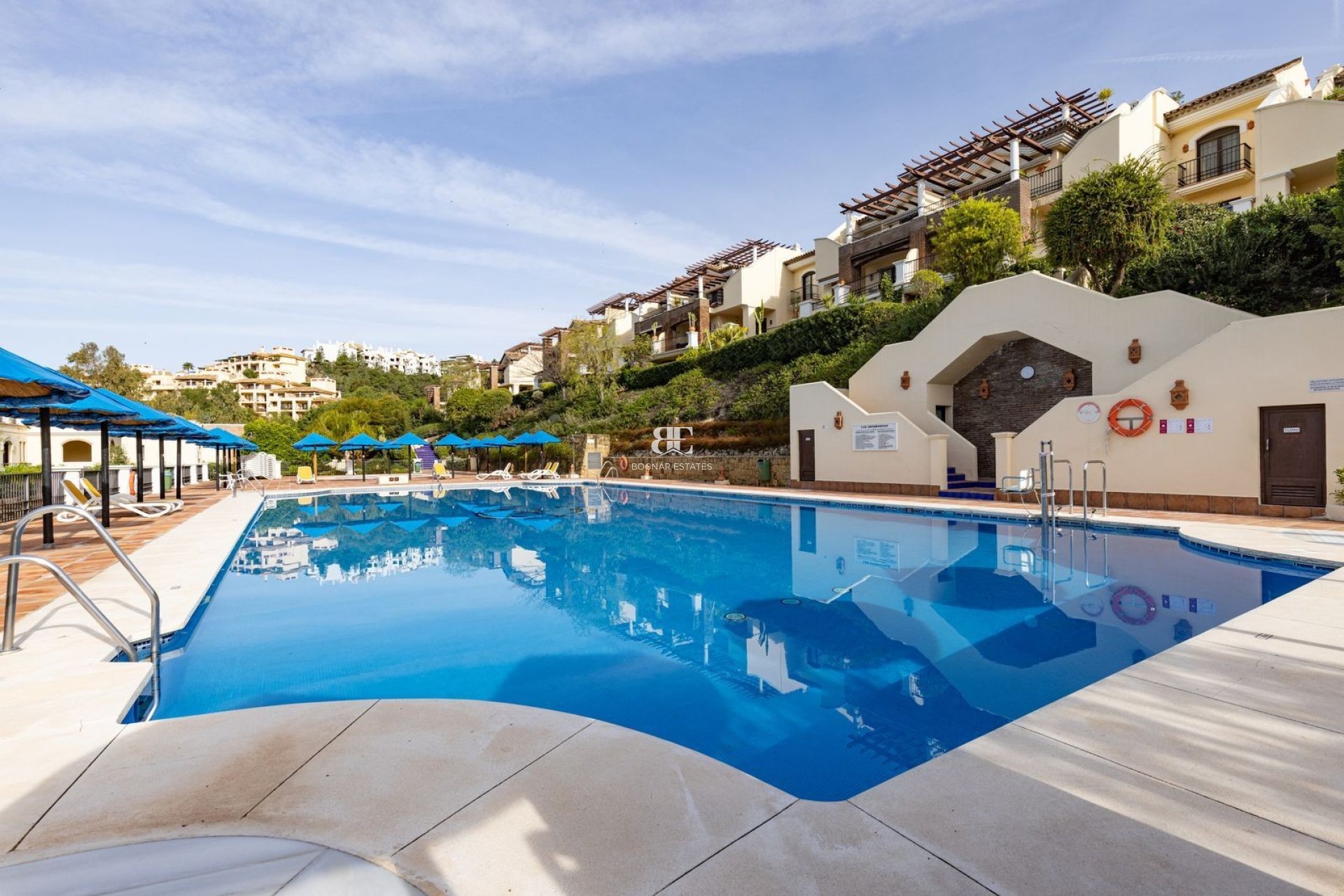 Herverkoop - apartment -
Benahavis - Los Arqueros