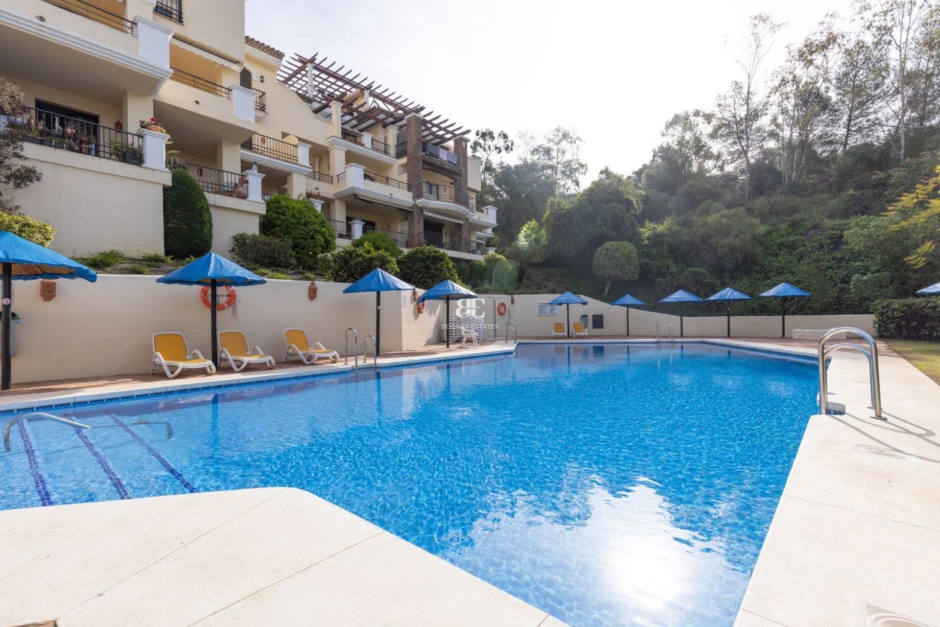 Herverkoop - apartment -
Benahavis - Los Arqueros