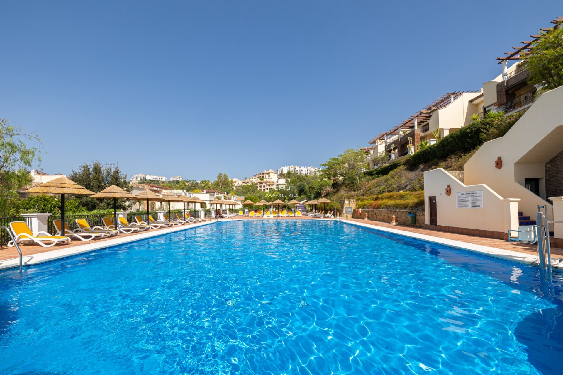 Herverkoop - apartment -
Benahavis - Los Arqueros