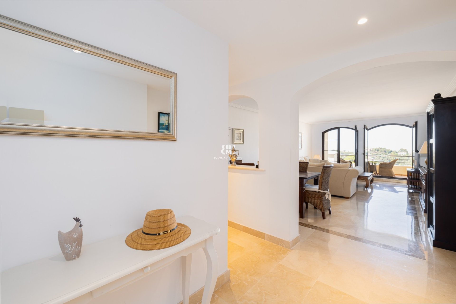 Herverkoop - apartment -
Benahavis - Los Arqueros