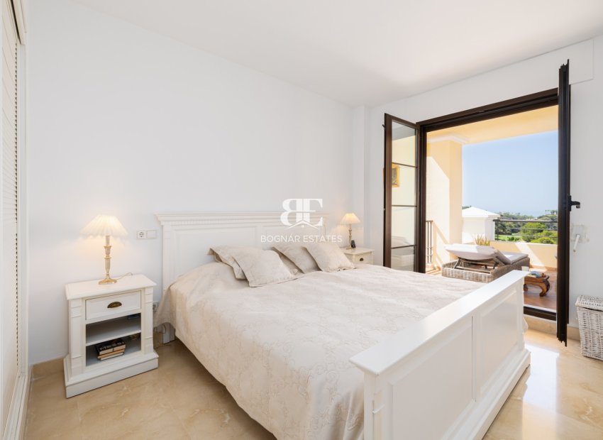 Herverkoop - apartment -
Benahavis - Los Arqueros