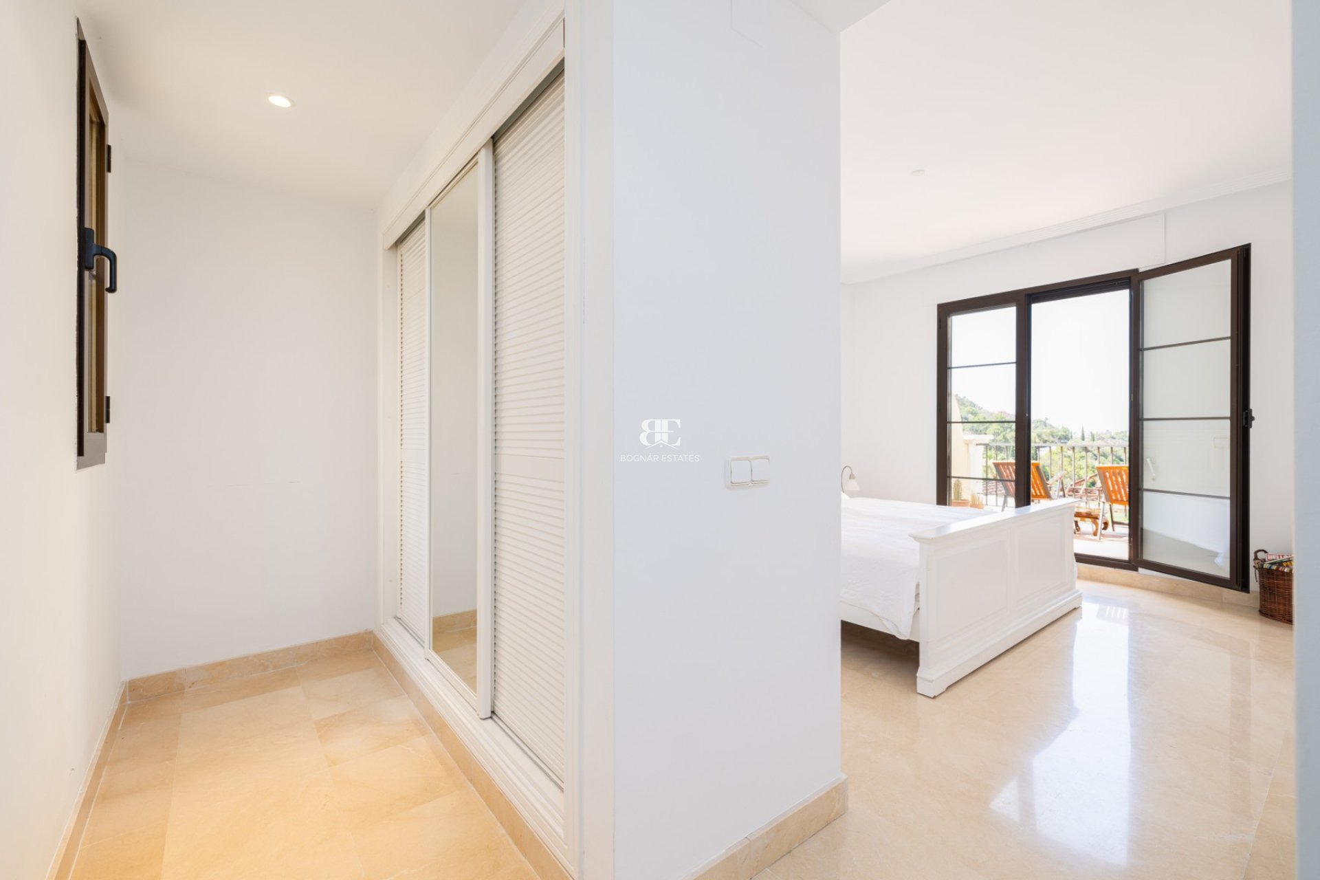 Herverkoop - apartment -
Benahavis - Los Arqueros