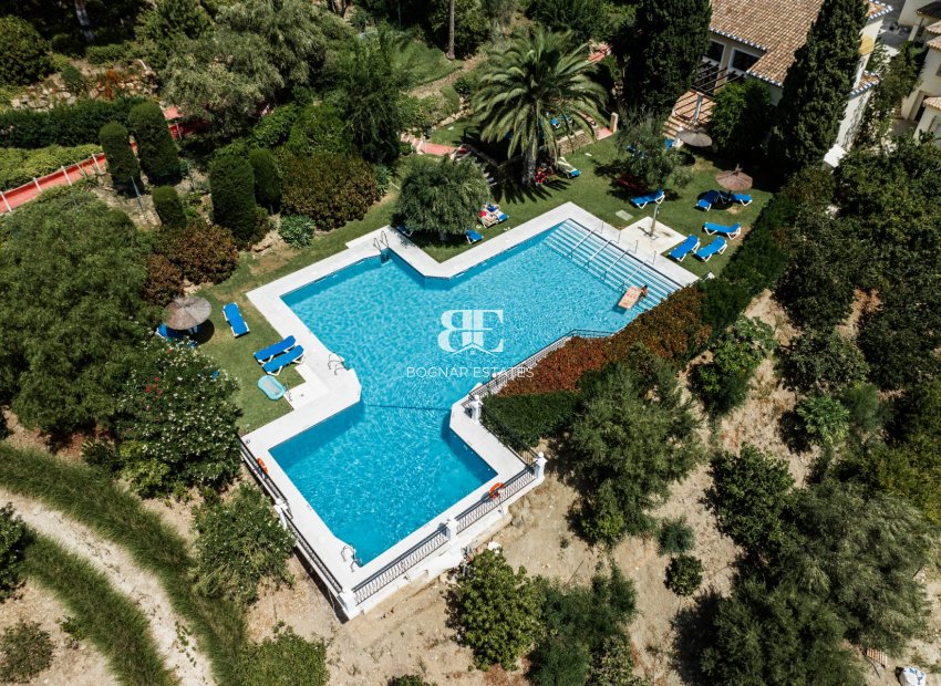 Herverkoop - apartment -
Benahavis - Puerto de los Almendros