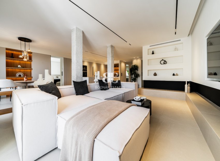 Herverkoop - apartment -
Benahavis - Puerto de los Almendros