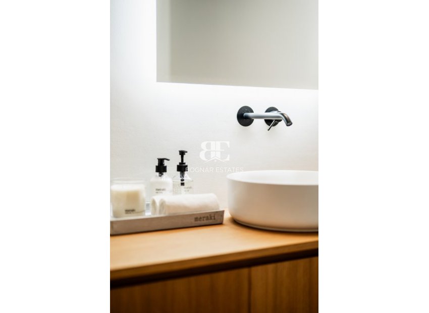 Herverkoop - apartment -
Benahavis - Puerto de los Almendros