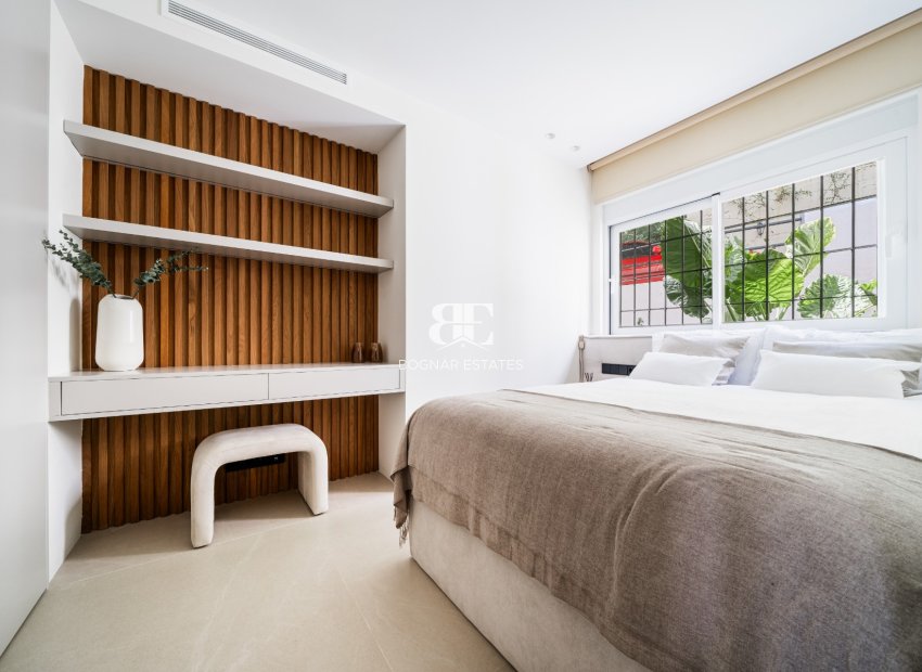 Herverkoop - apartment -
Benahavis - Puerto de los Almendros