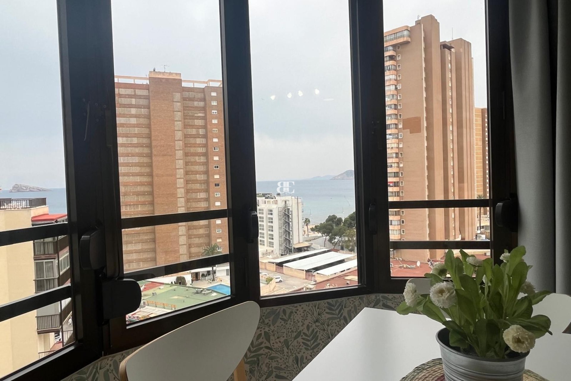 Herverkoop - apartment -
Benidorm - Levante