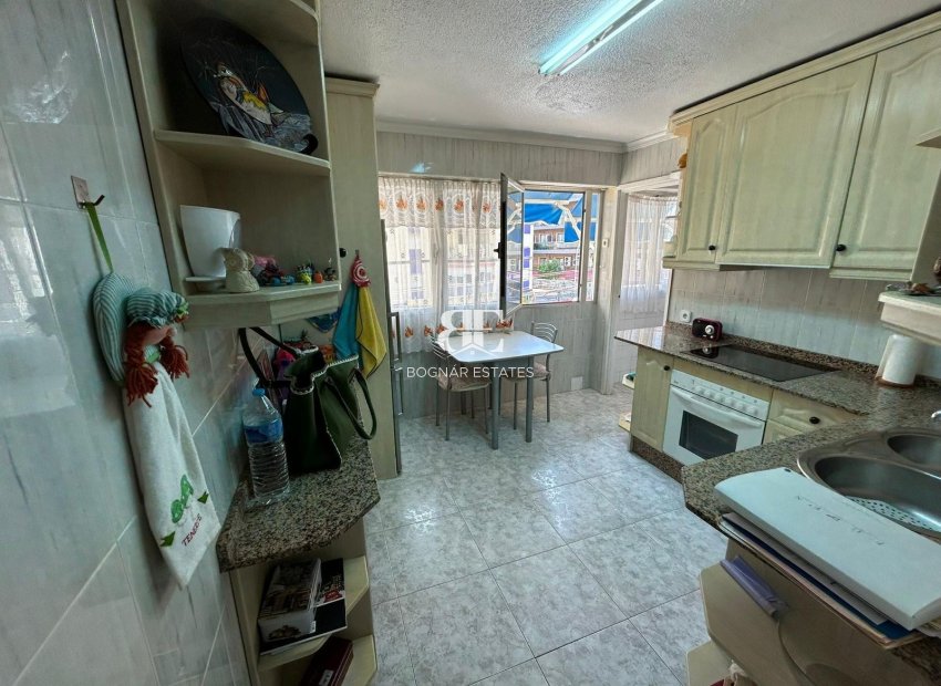 Herverkoop - apartment -
Benidorm - Levante