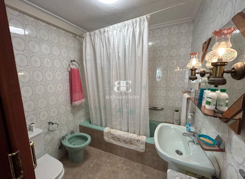 Herverkoop - apartment -
Benidorm - Levante