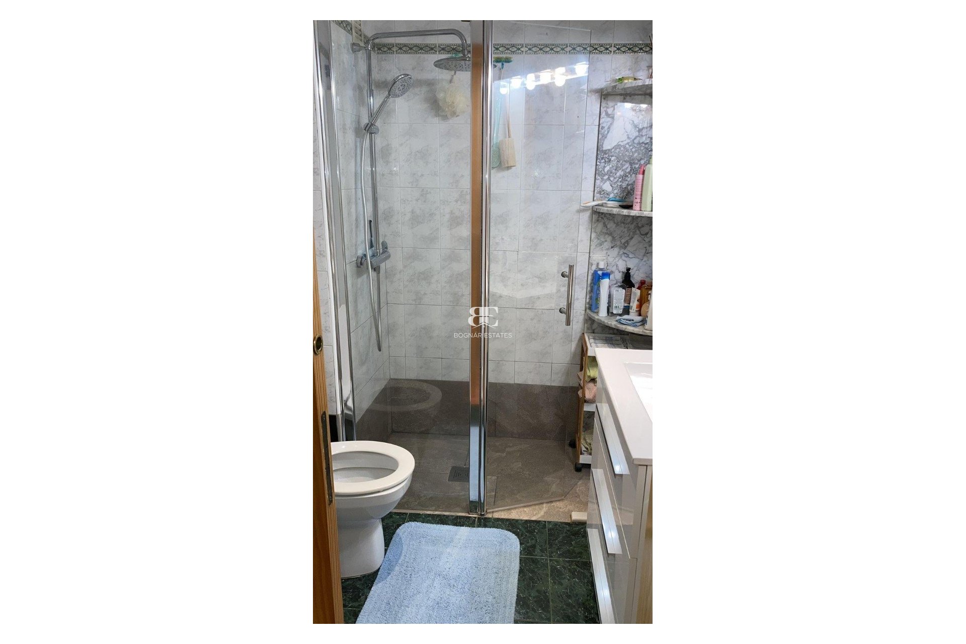 Herverkoop - apartment -
Benidorm - Playa de Poniente