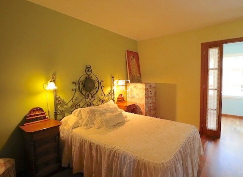 Herverkoop - apartment -
Benidorm - Poniente