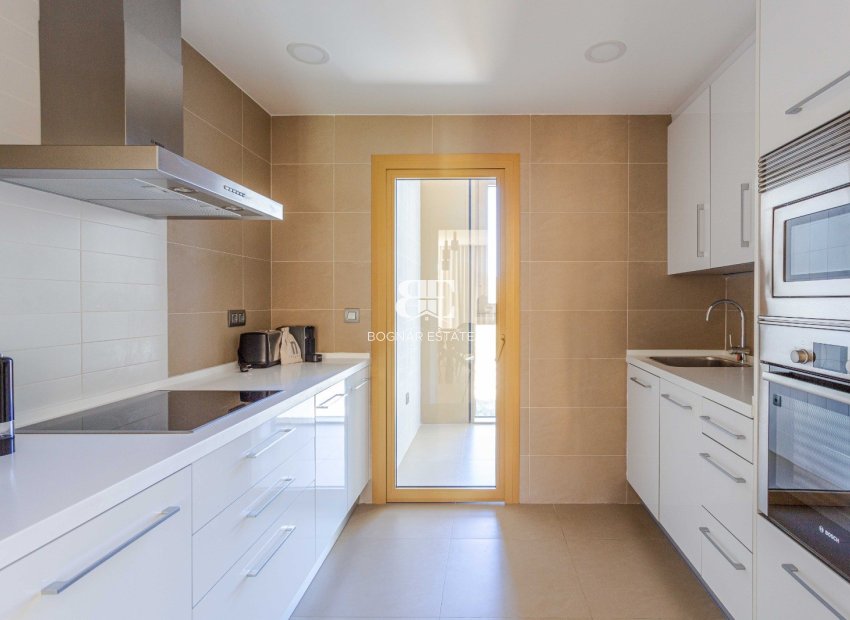 Herverkoop - apartment -
Benidorm - Poniente