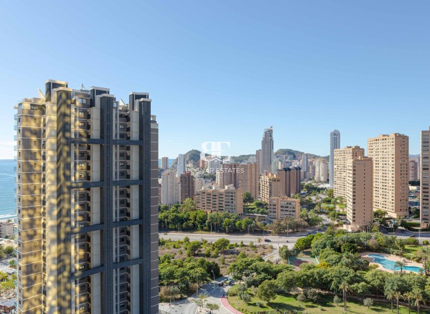 Herverkoop - apartment -
Benidorm - Poniente