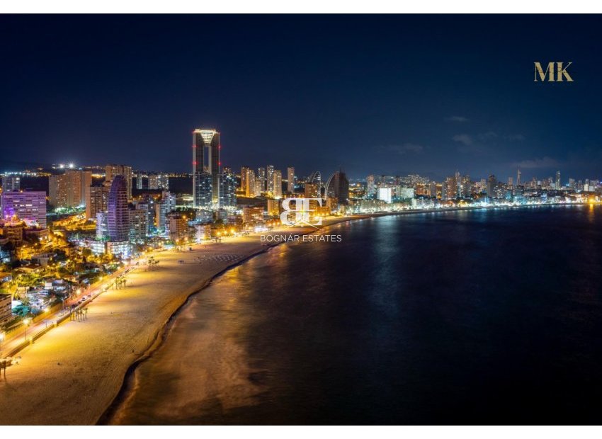 Herverkoop - apartment -
Benidorm - Poniente