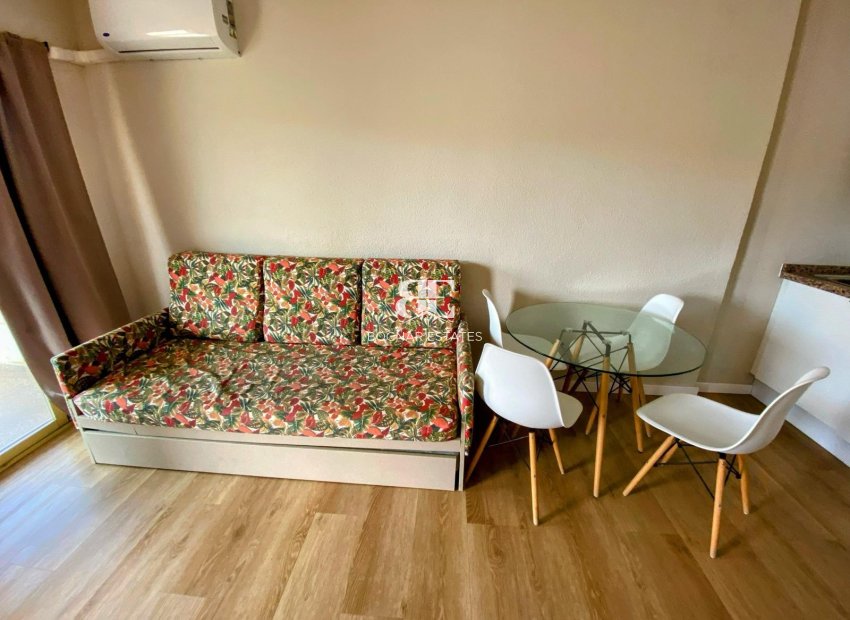 Herverkoop - apartment -
Benidorm - Rincón de Loix