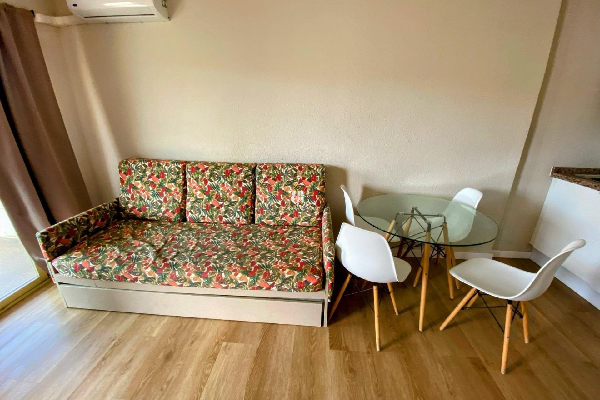 Herverkoop - apartment -
Benidorm - Rincón de Loix