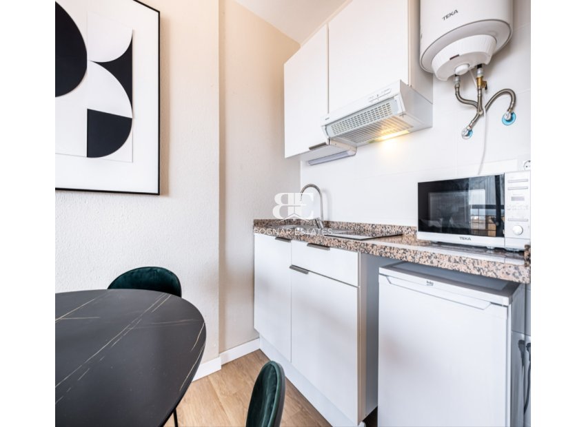 Herverkoop - apartment -
Benidorm - Rincón de Loix